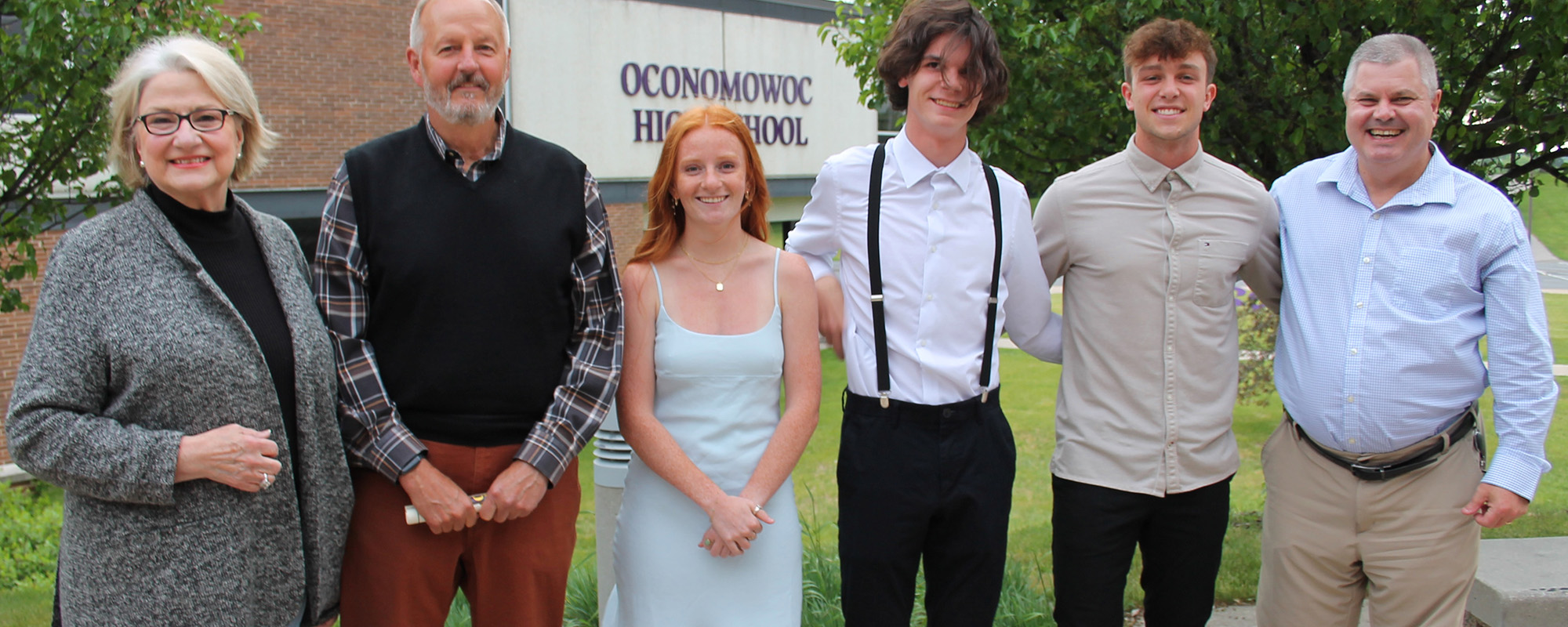 2022 Sherffius Scholarship Students with OAF Members